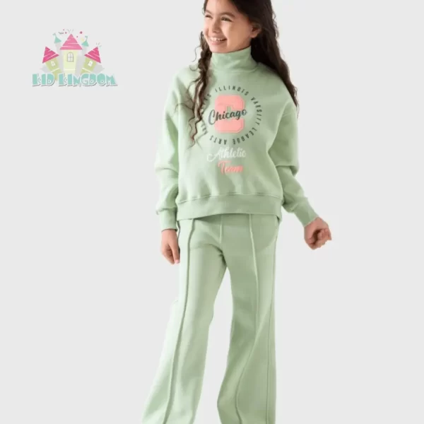 A Chicago-inspired mint green girls' outfit