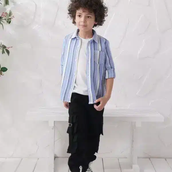 قميص مقلم لبني + اندر شيرت